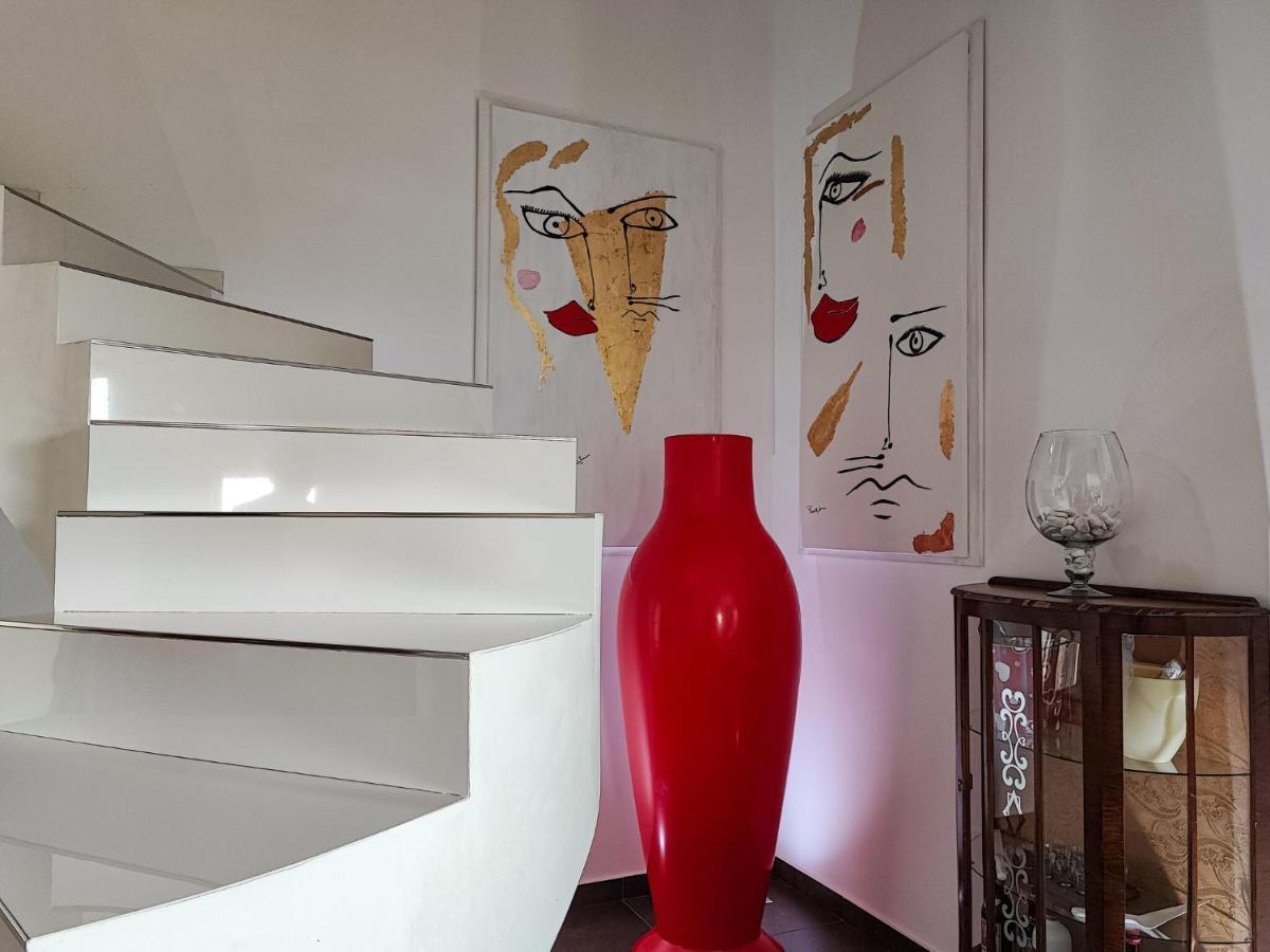 Belvilla By Oyo Modern Villa In Nissoria With Pool المظهر الخارجي الصورة